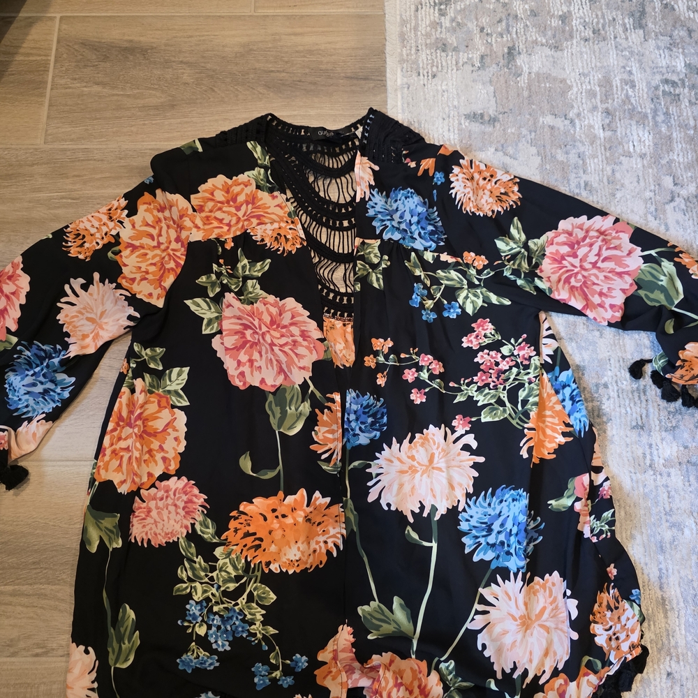 August Silk Beautiful Floral Black Kimono with Crochet Detail